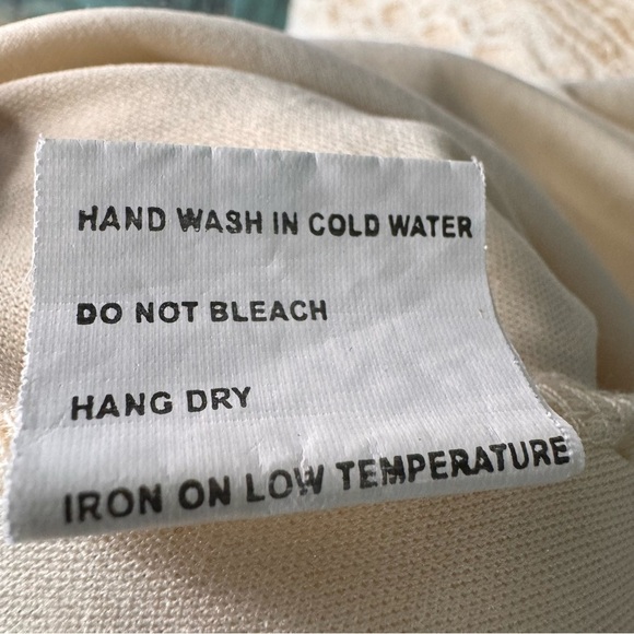 Solitaire Cream Scoop Neck Crochet Maxi Dress Size Medium - Picture 7 of 9